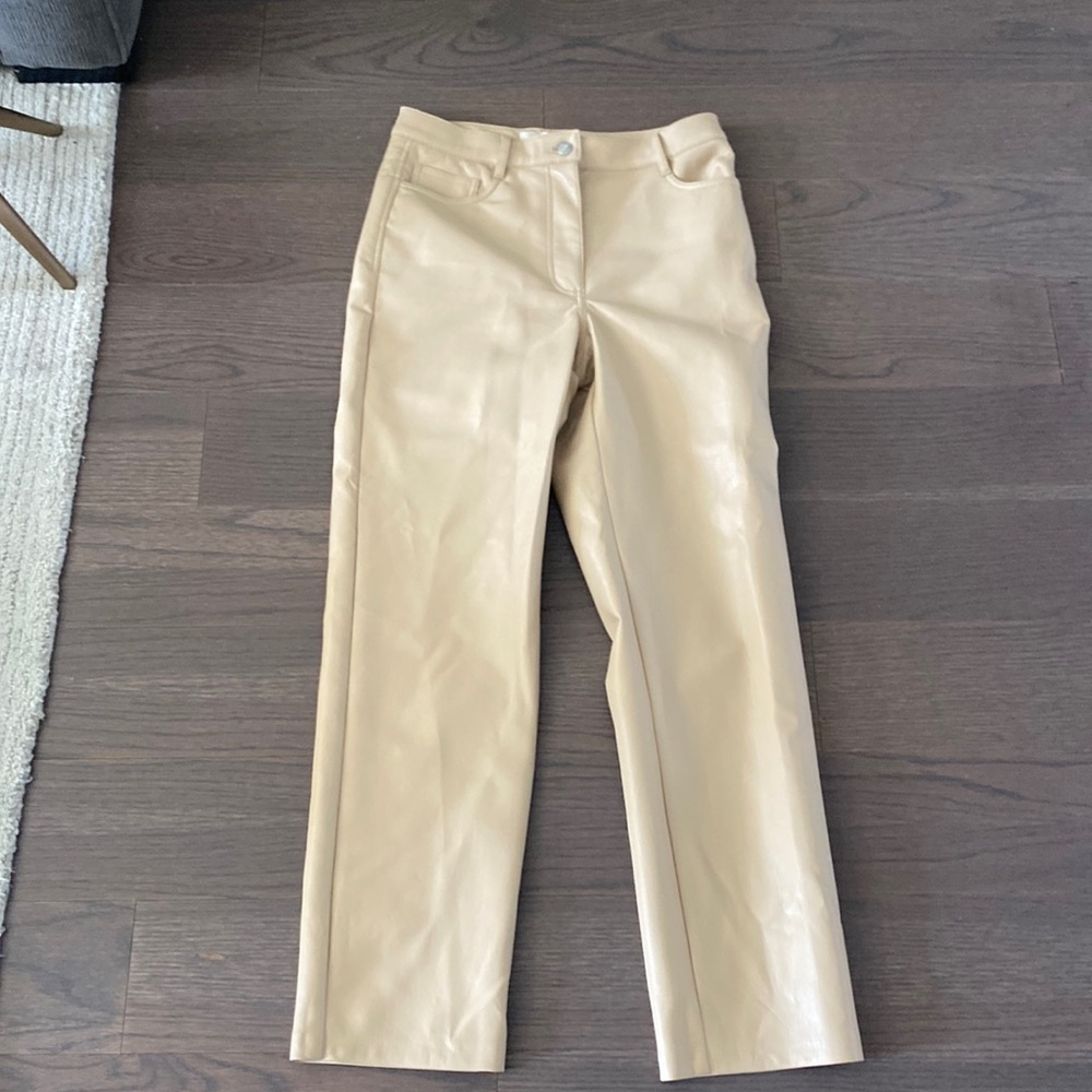 Wilfred Melina Pant
